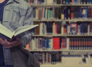 Pravilnik o diplomskom radu i diplomskom ispitu i Pravilnik o završnom radu