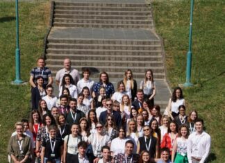 STUDENTICA DENI BELOŠA SUDJELOVALA U ORGANIZACIJI SIMPOZIJA STUDENATA BIOLOŠKIH USMJERENJA (SISB)