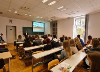 PROČELNIČKI SAT U AKADEMSKOJ 2021./2022. GODINI