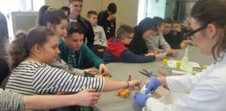 „Laboratorij u bojama“