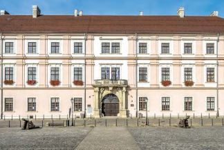 Dodijeljene stipendije redovitim studentima Sveučilišta Josipa Jurja Strossmayera u Osijeku u akademskoj godini 2021./2022.