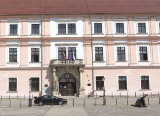 1. sjednica Senata Sveučilišta Josipa Jurja Strossmayera u Osijeku u akademskoj2023./2024. godini održana 25. listopada 2023.