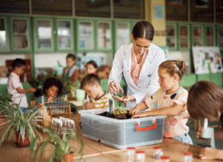 NASTAVNIK/NASTAVNICA BIOLOGIJE