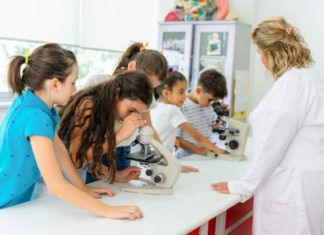 UČITELJ/ICA BIOLOGIJE