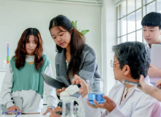 UČITELJ / UČITELJICA BIOLOGIJE I PRIRODE