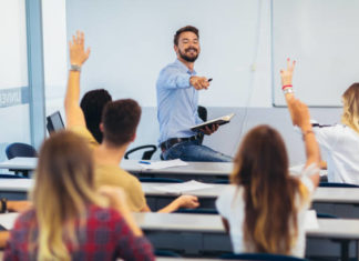 UČITELJ/ICA PRIRODE I BIOLOGIJE