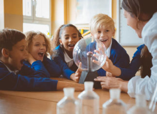 UČITELJ/ICA PRIRODE I BIOLOGIJE