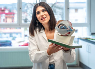 UČITELJ/ICA PRIRODE I BIOLOGIJE