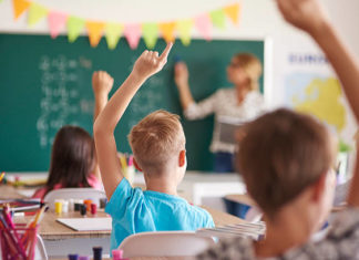 UČITELJ PRIRODOSLOVLJA I BIOLOGIJE