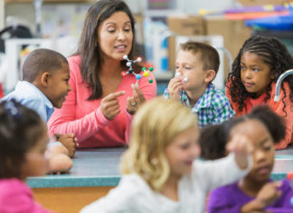 UČITELJ/ICA PRIRODE I BIOLOGIJE