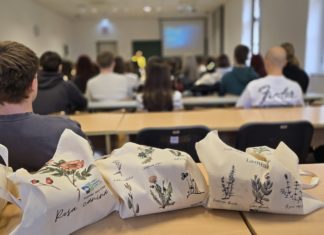 Održan Pročelnički sat za brucoše na Odjelu za biologiju (01.10.2025.)