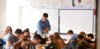 UČITELJ/ICA PRIRODE