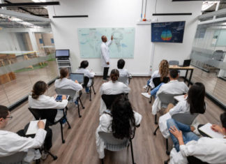 UČITELJ KEMIJE I BIOLOGIJE (M/Ž)