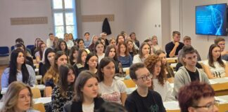 Održan Pročelnički sat za brucoše na Odjelu za biologiju (01.10.2026.)